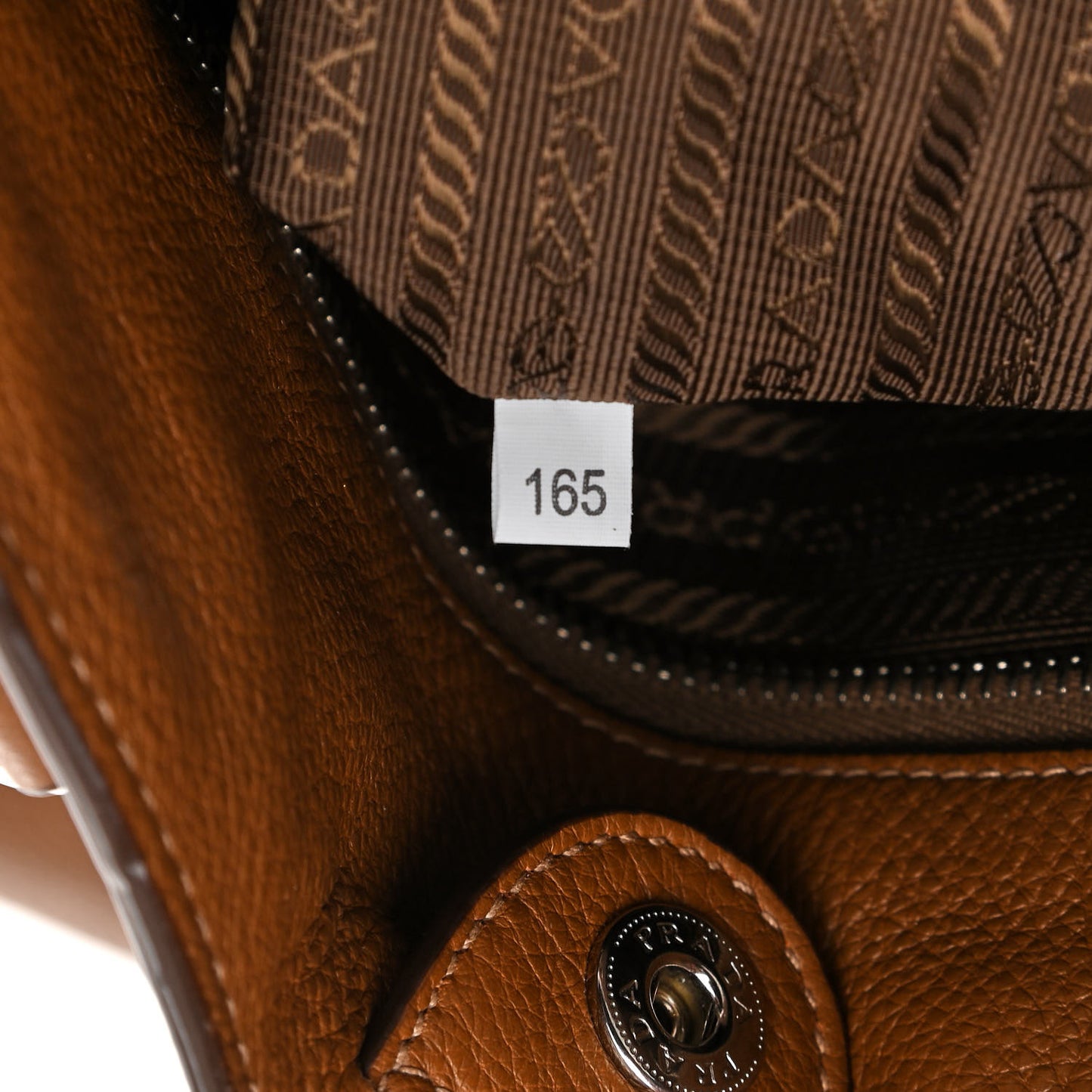 Vitello Daino Side Zip Tote Brandy