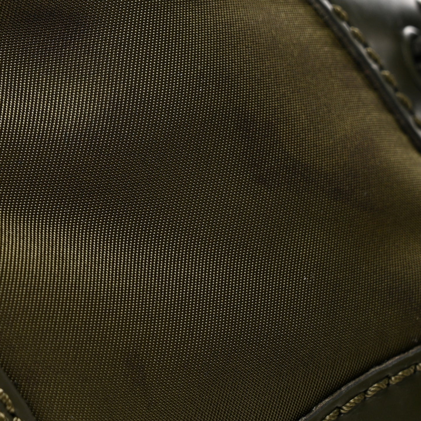 Spazzolato Rois Re-Nylon Metal Triangle Logo Mens Monolith Pouch Pocket 55mm Boots 8 Militare