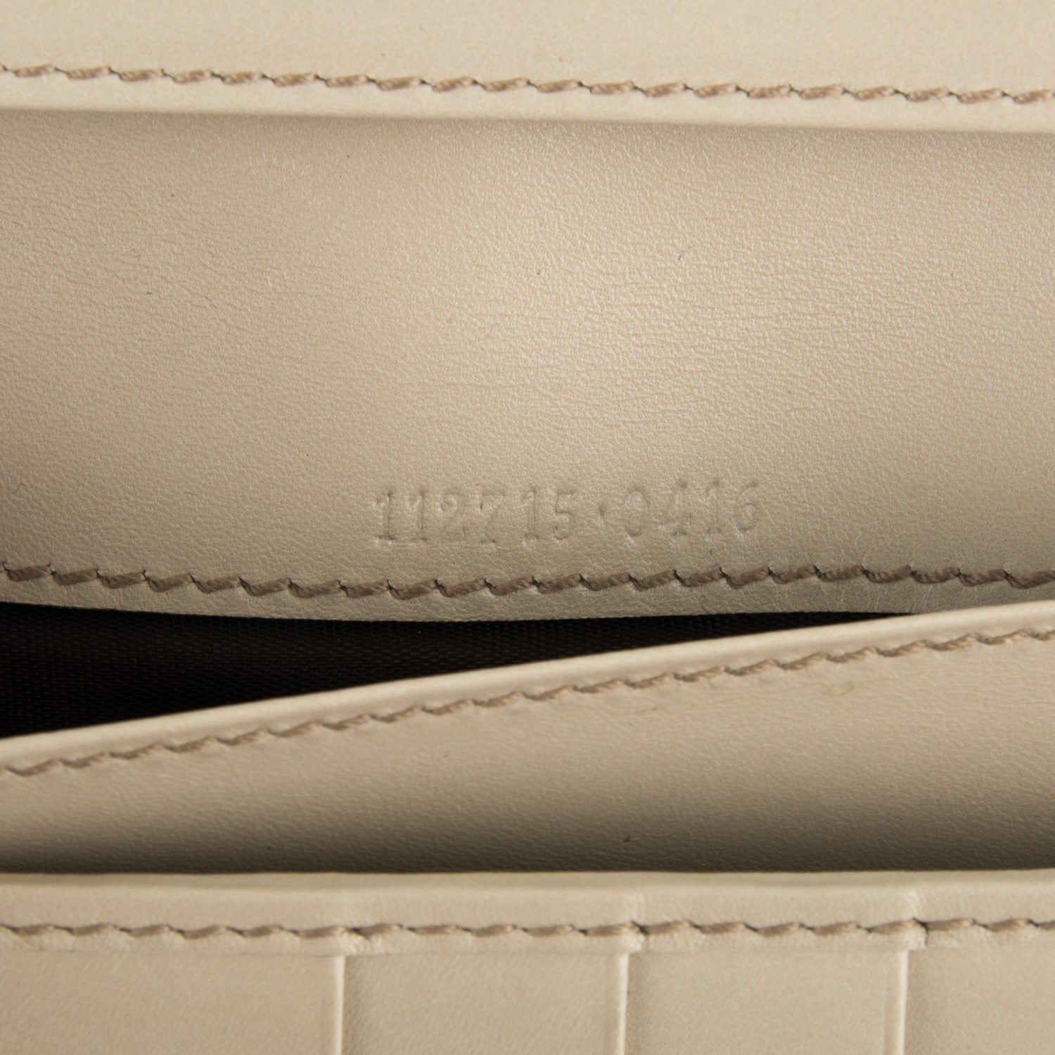 Gucci Guccissima Margaux Calfskin Metal Bar Continental Flap Wallet Mystic White 7 of 7