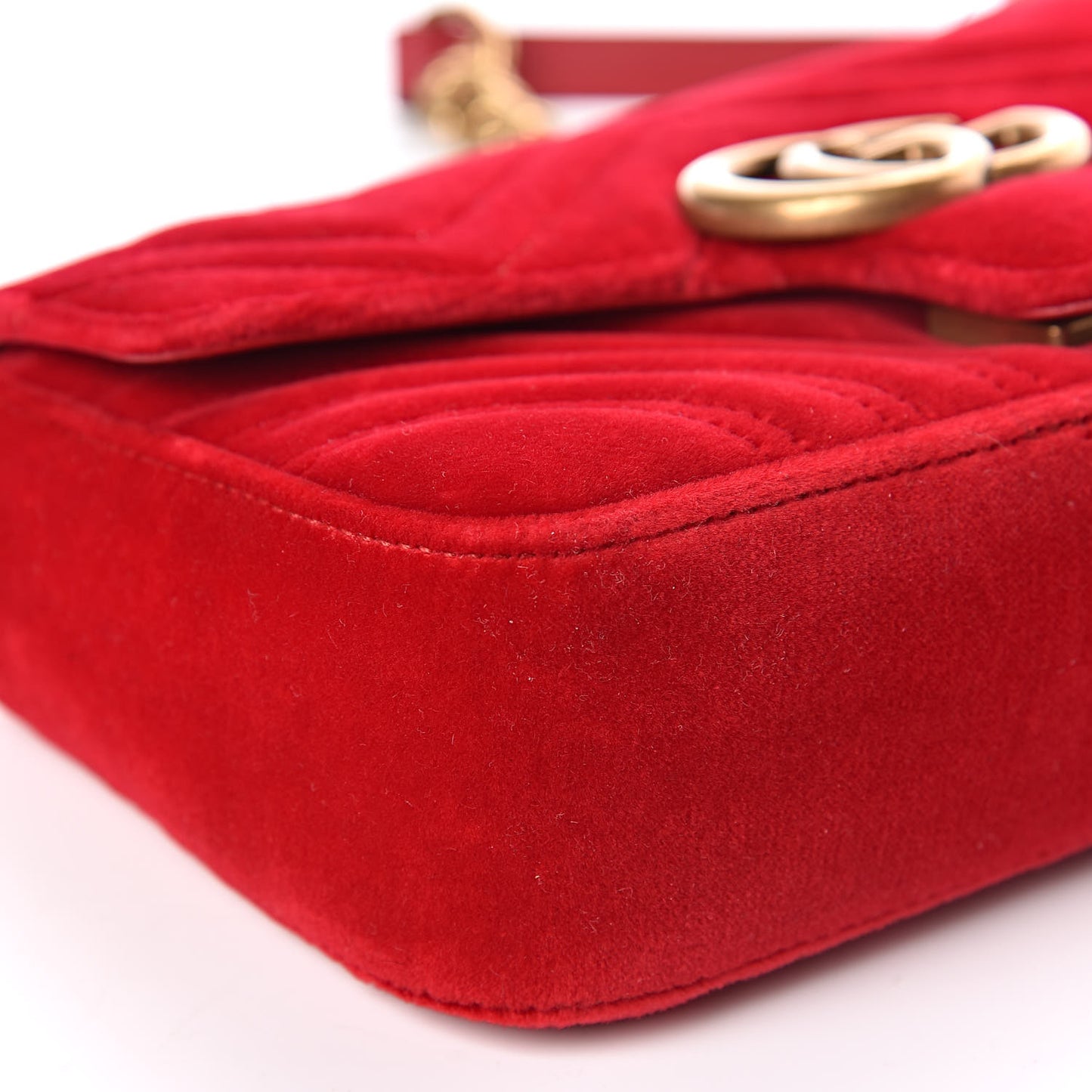 Velvet Matelasse Mini GG Marmont Shoulder Bag Hibiscus Red