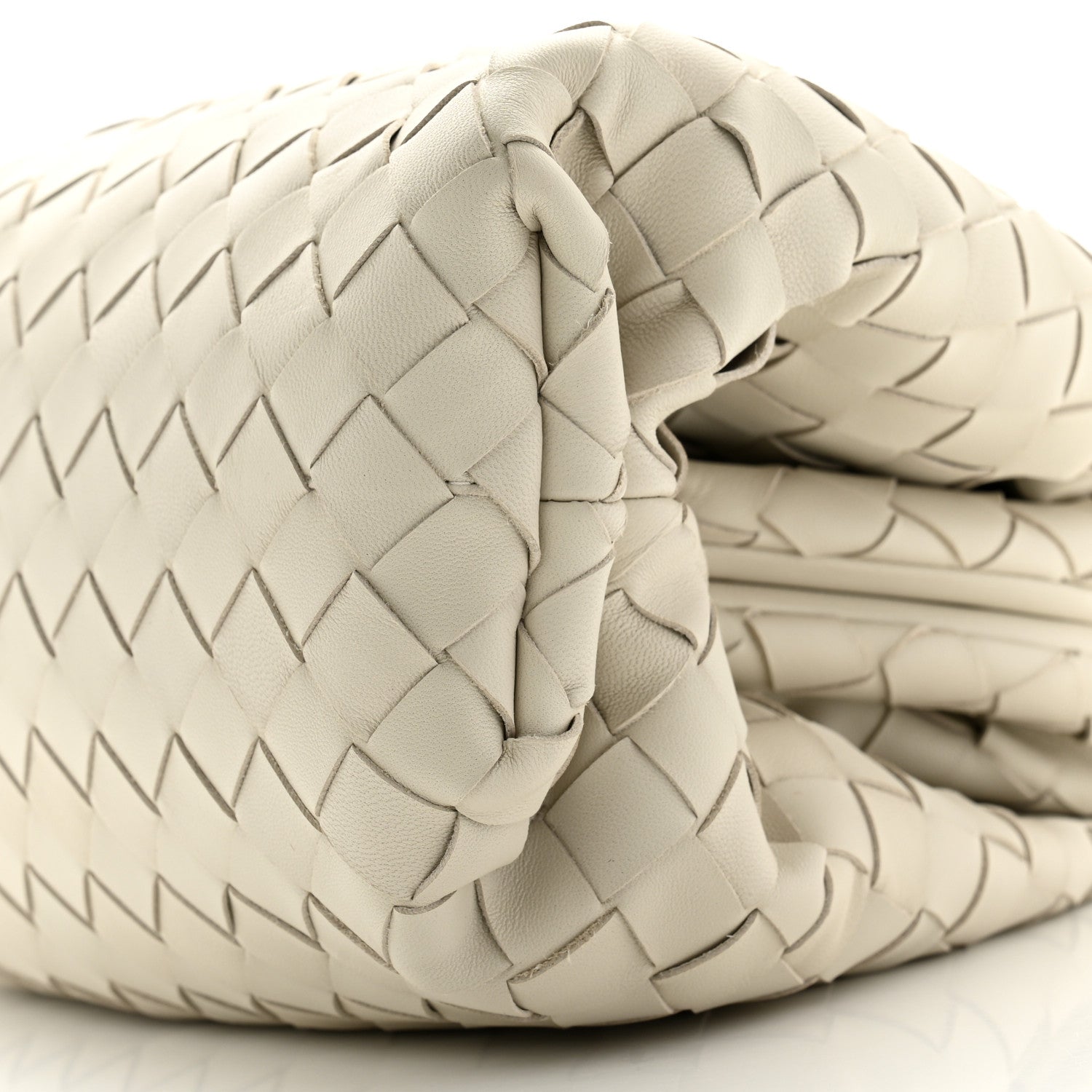 Bottega Veneta Nappa Maxi Intrecciato The Pouch Oversized Plaster 10 of 12