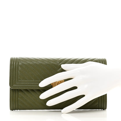 Chanel Caviar Chevron Quilted Boy Flap Wallet Green 2 of 8