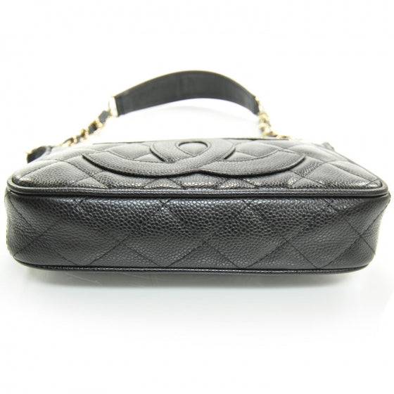 Caviar Quilted Pochette Black