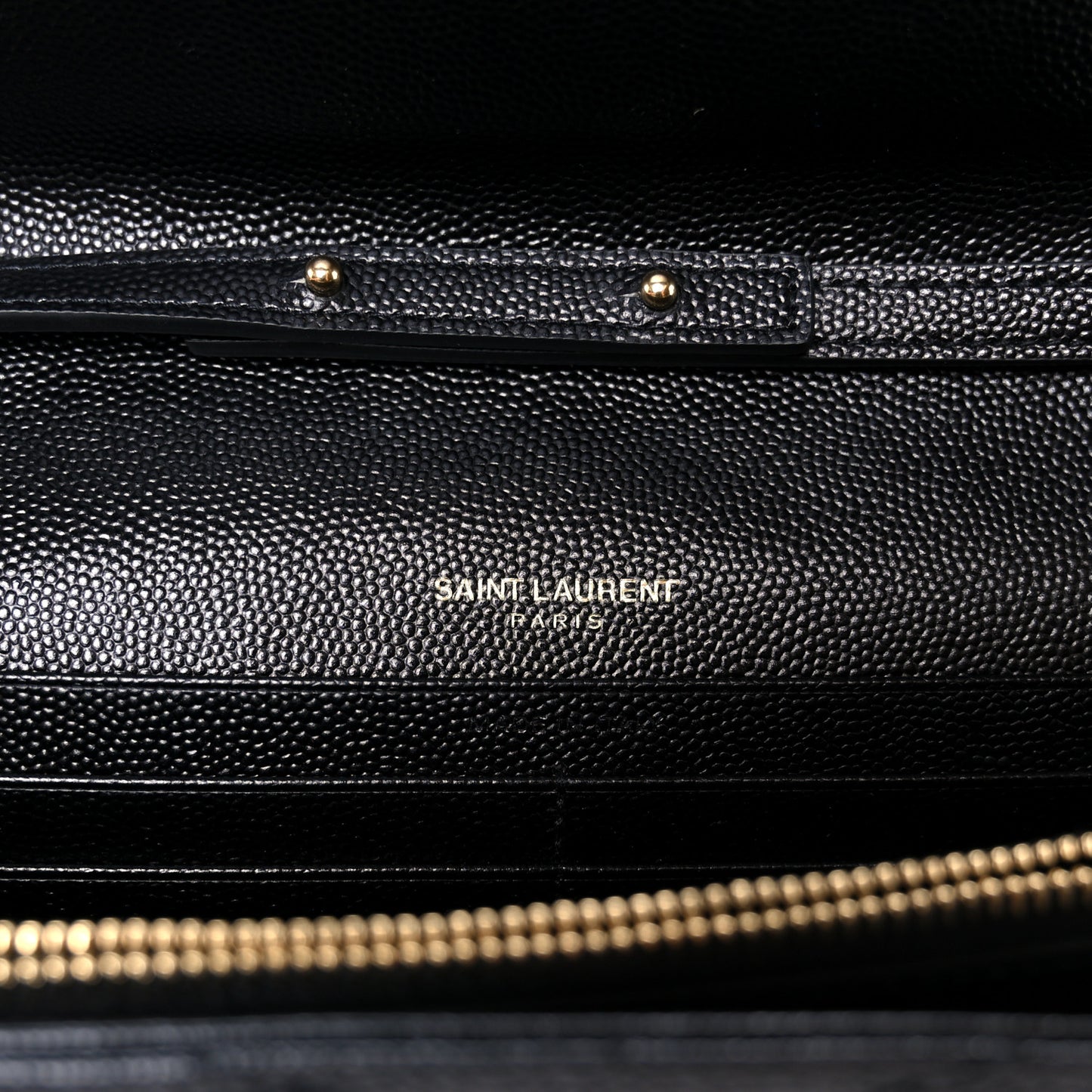Grain De Poudre Matelasse Chevron Monogram Chain Wallet Black