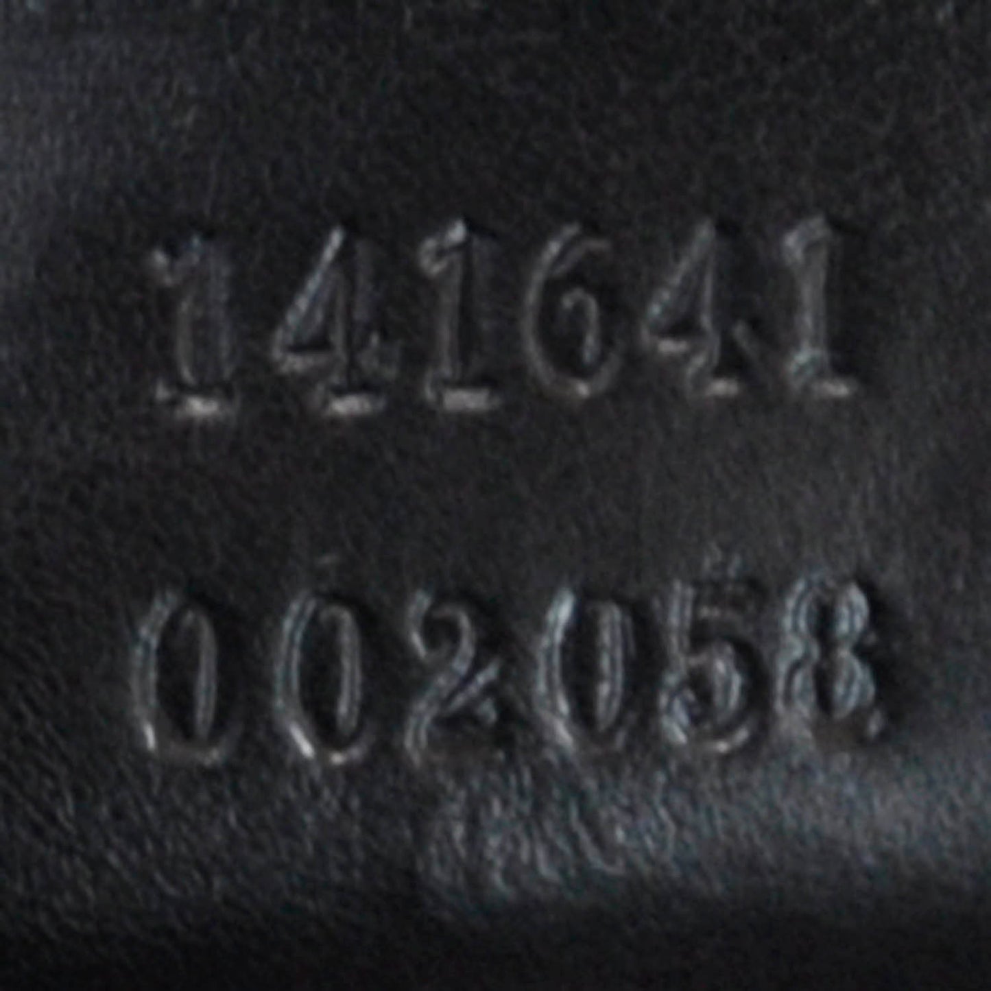 Canvas Crest Hobo Black
