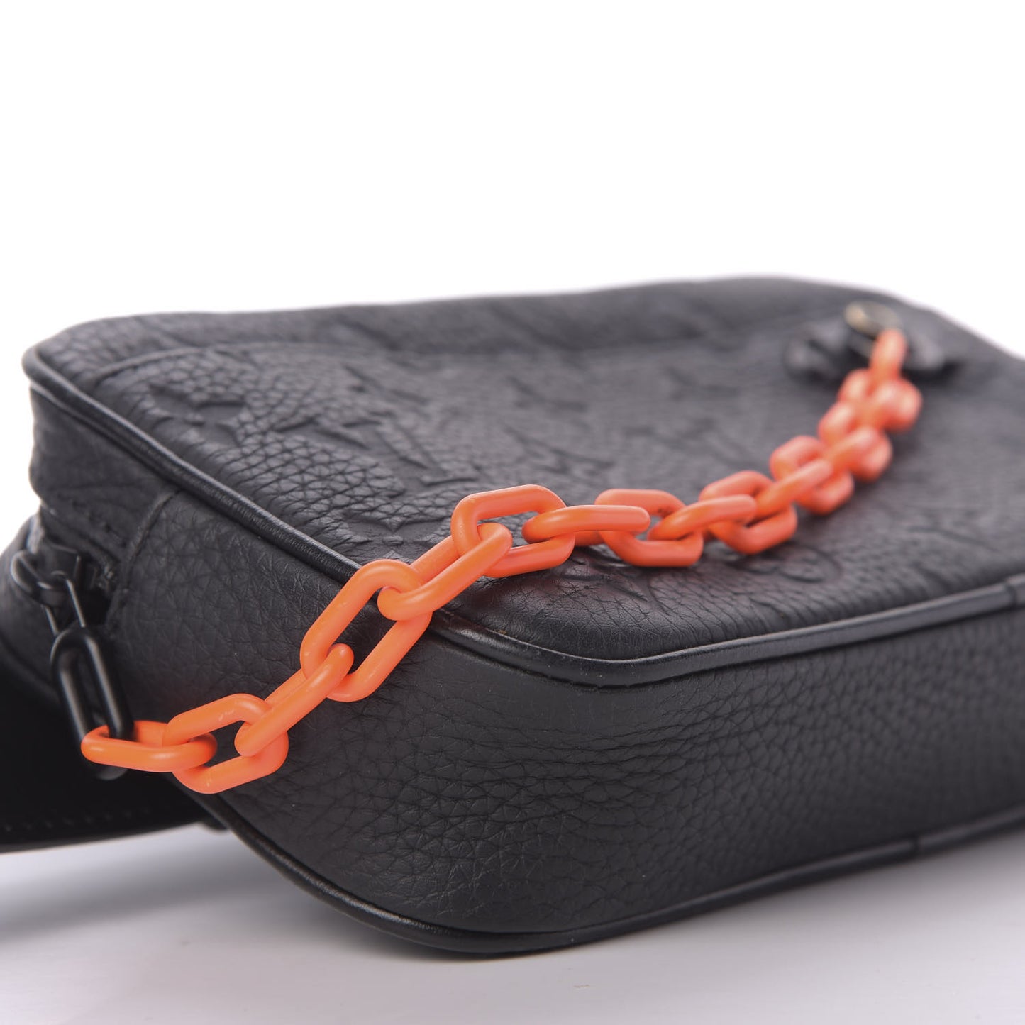 Taurillon Monogram Uniformes Solar Ray Soft Pochette Volga Belt Bag Black