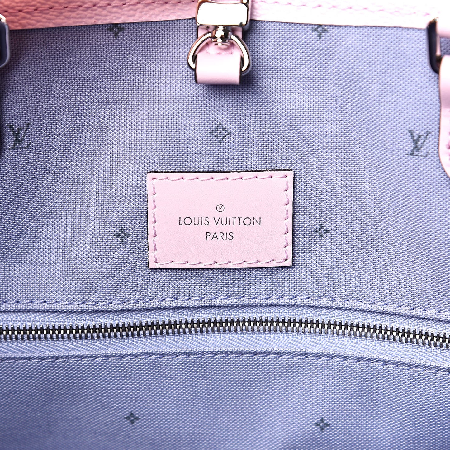 Monogram Escale Onthego GM Pastel
