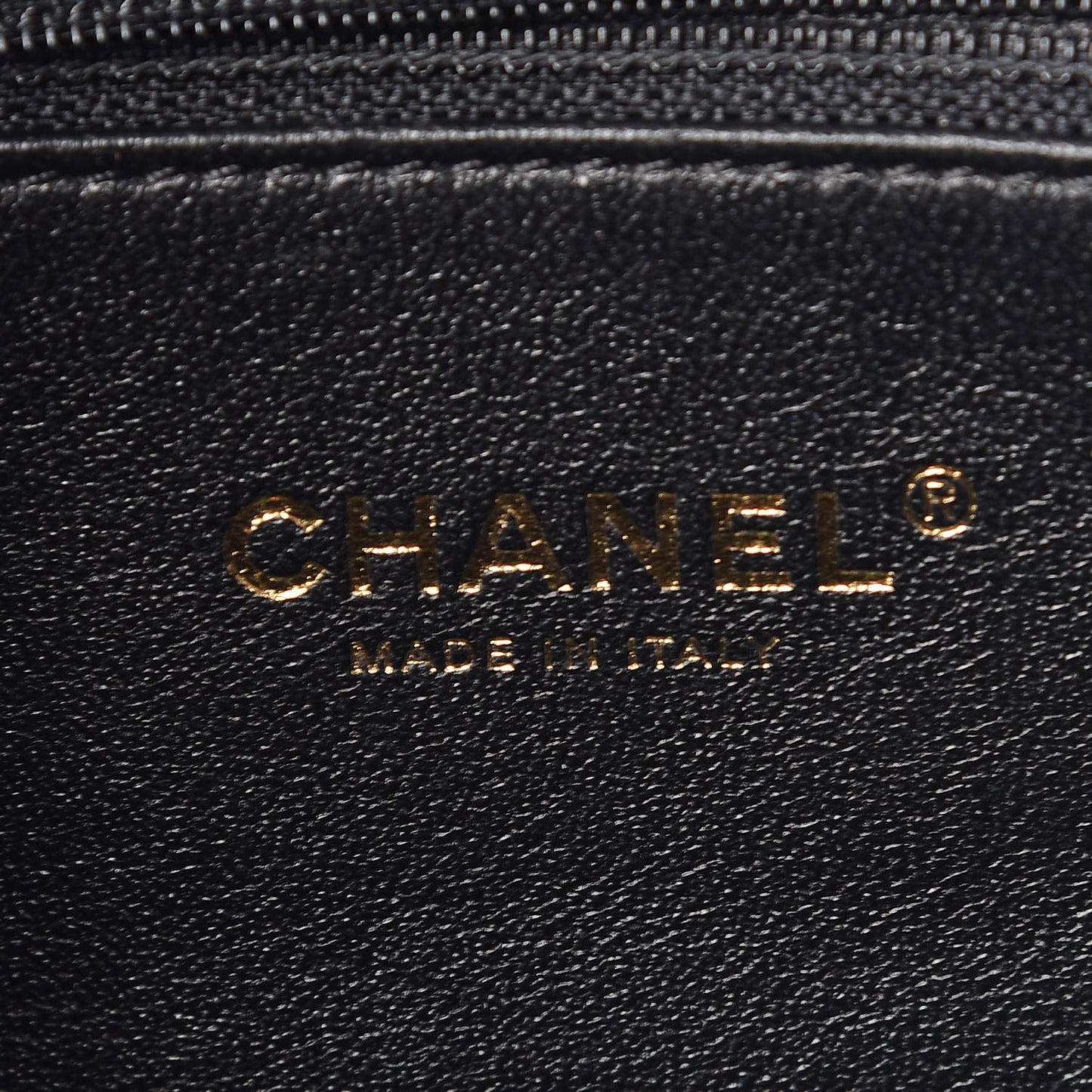Caviar Quilted Small CC Filigree Flap Black