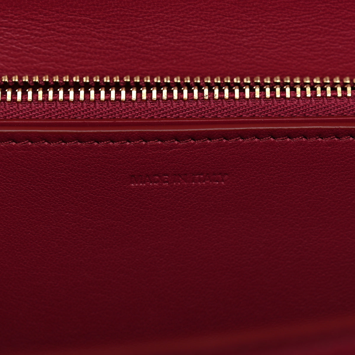 Box Calfskin Medium Classic Box Flap Bag Raspberry