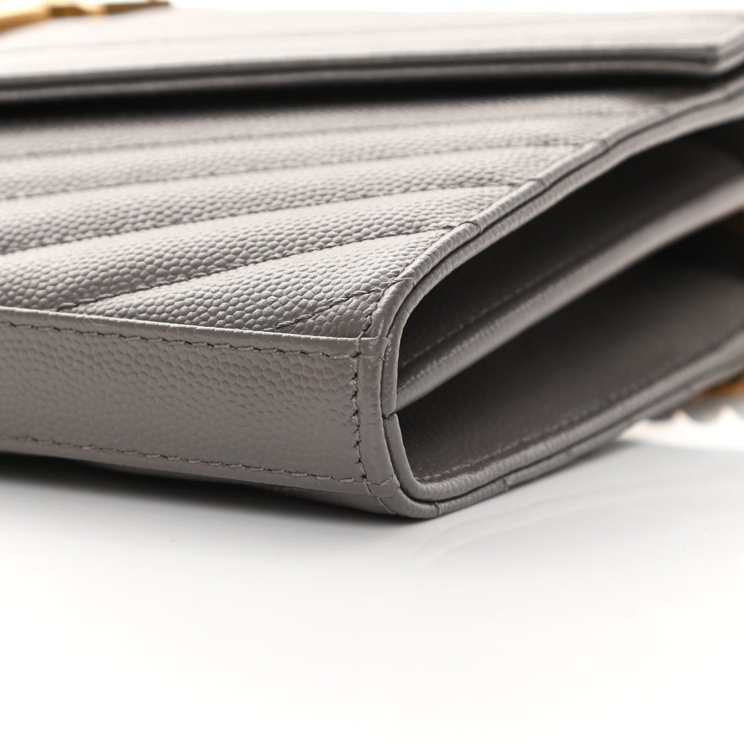 Saint Laurent Grain De Poudre Matelasse Chevron Monogram Chain Wallet Fog 10 of 12