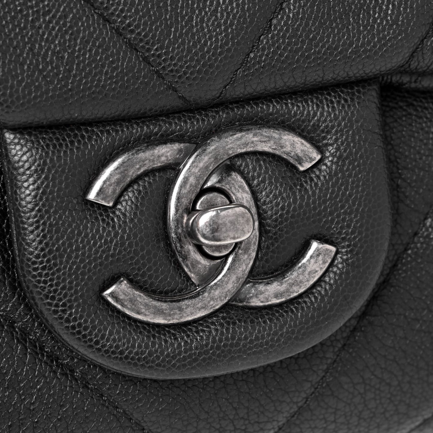 Calfskin Chevron Quilted XXL Travel Flap Bag Black