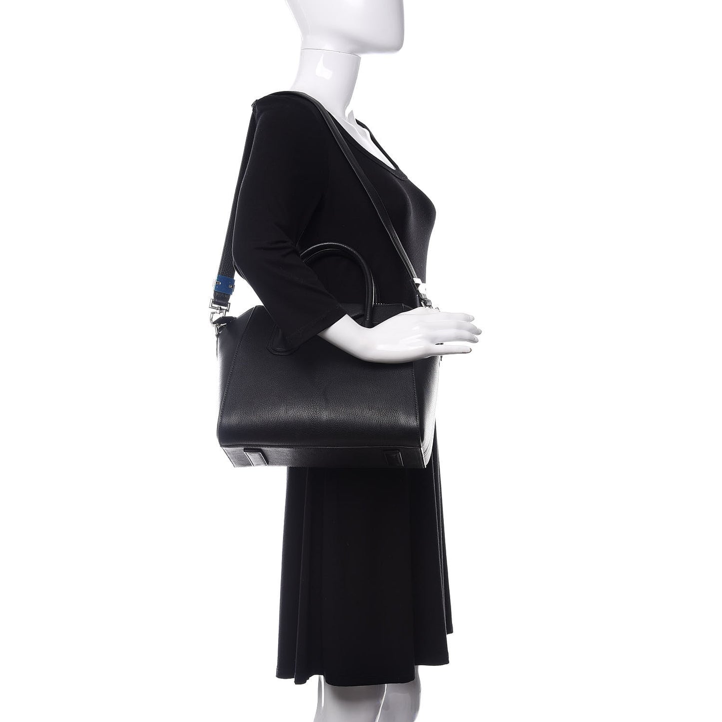 Sugar Goatskin Small Antigona Black