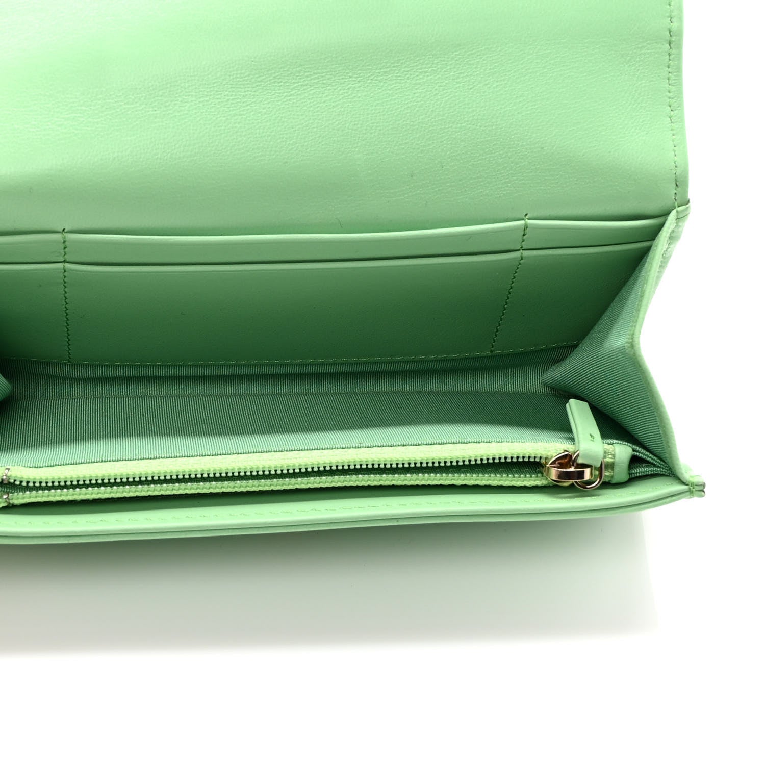 Chanel Lambskin Quilted Chanel 19 Flap Wallet Green 5 of 8