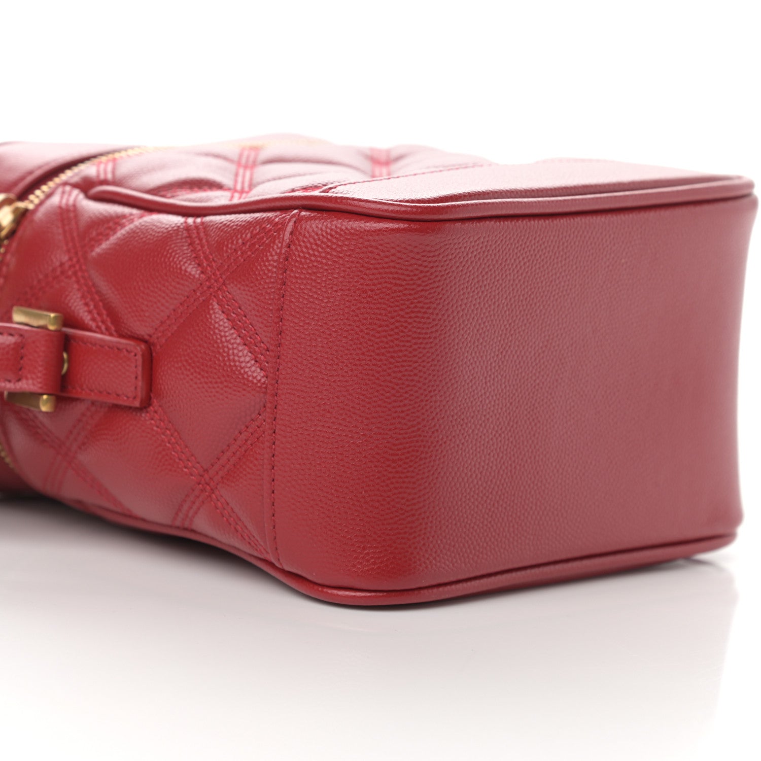 Saint Laurent Grain de Poudre Quilted 80's Vanity Bag Red 9 of 12