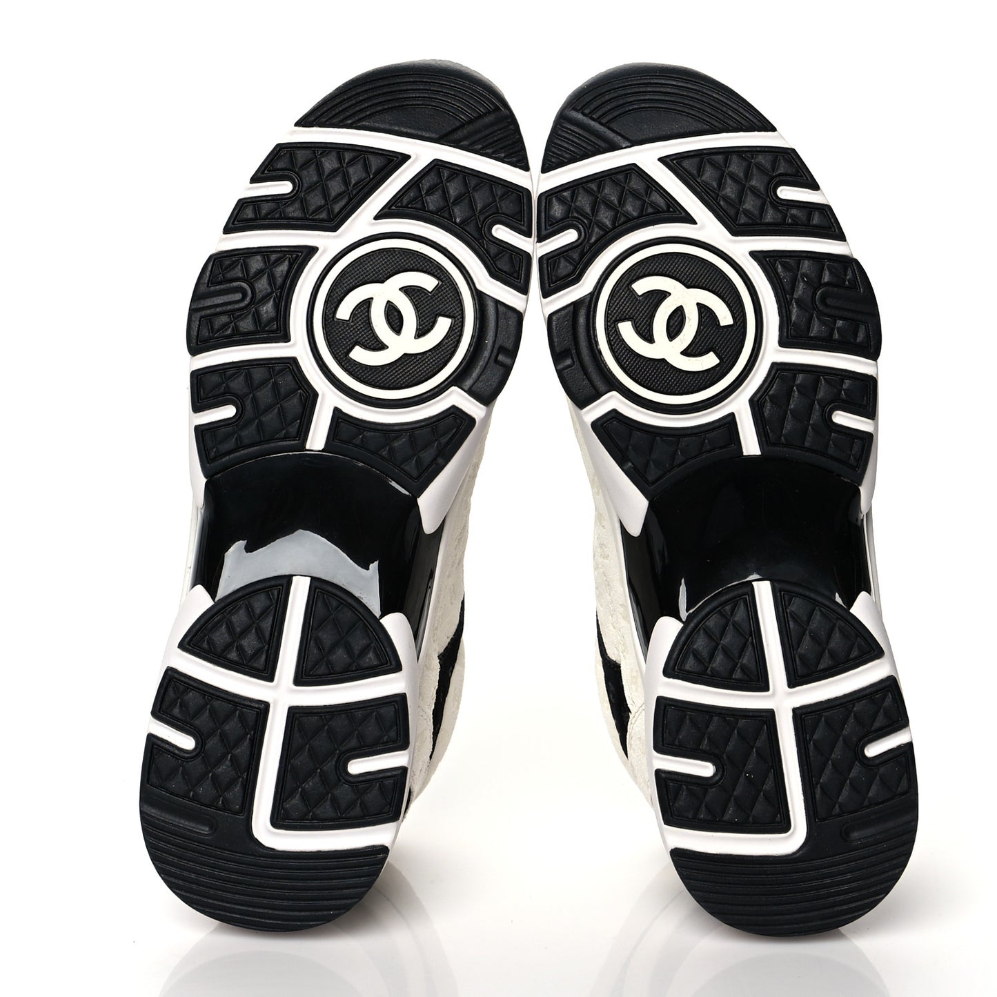 Suede Calfskin Womens CC Printed Sneakers 38.5 White Black