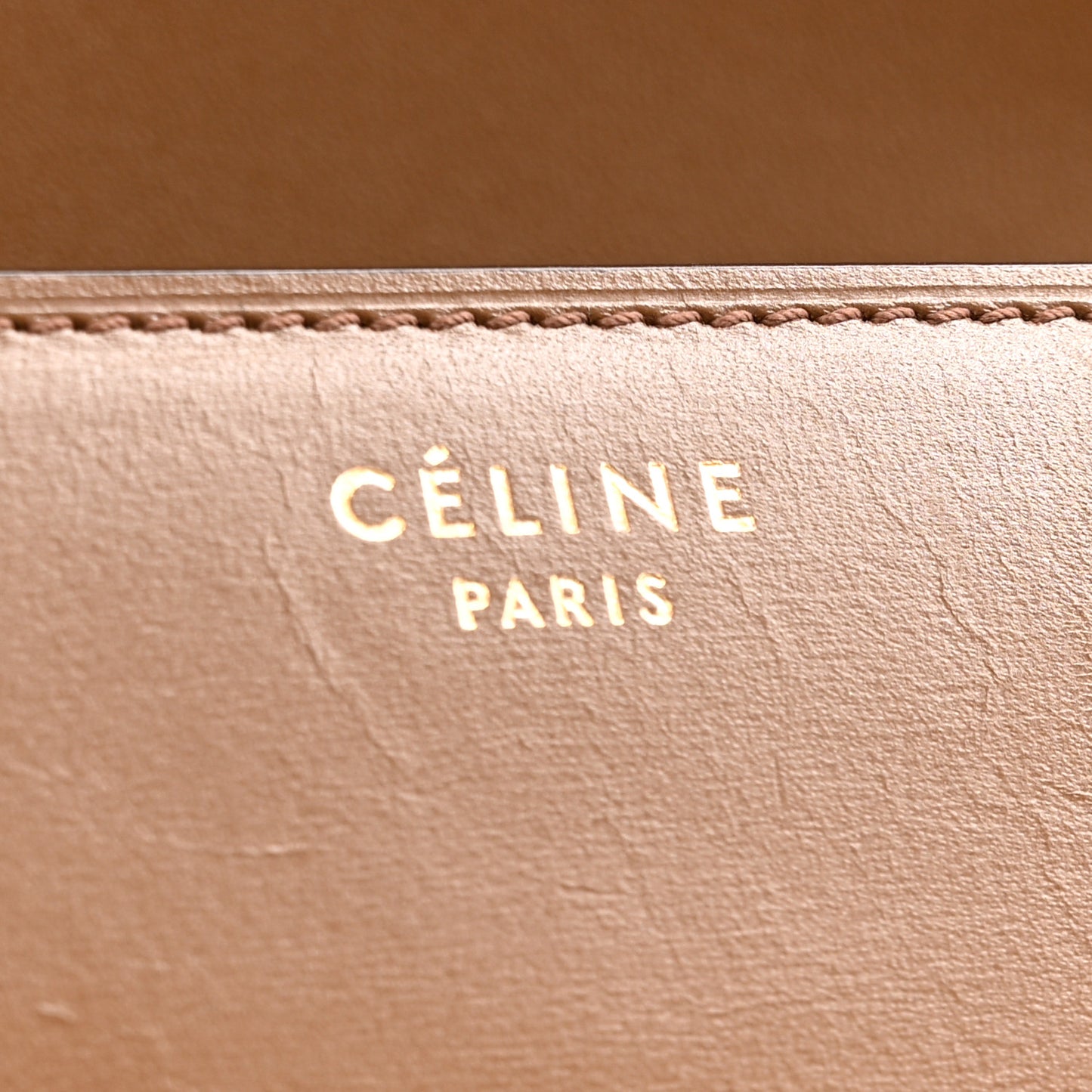 Box Calfskin Medium Classic Box Flap Bag Camel