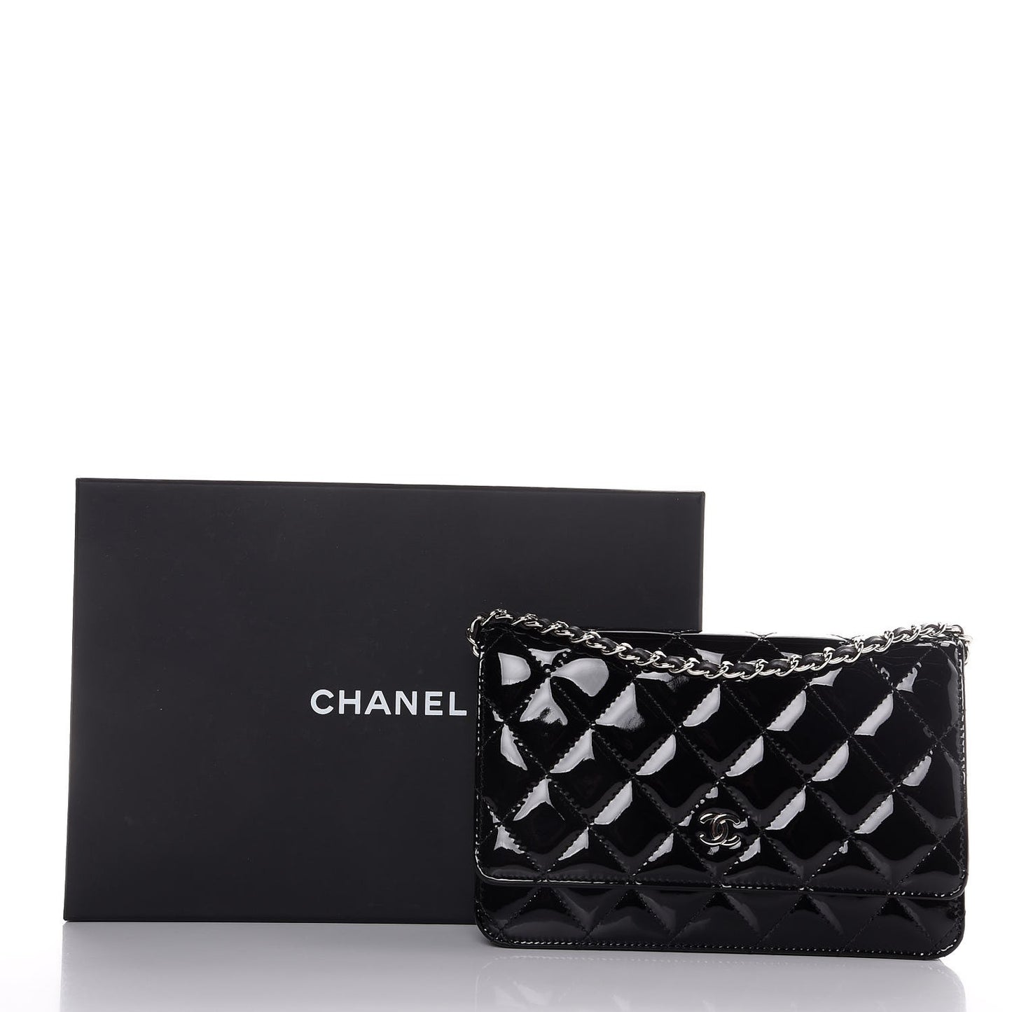 Patent Quilted Wallet On Chain WOC Black