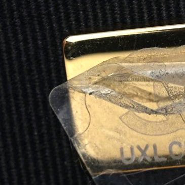 Lambskin Quilted Medium Chanel 19 Flap White