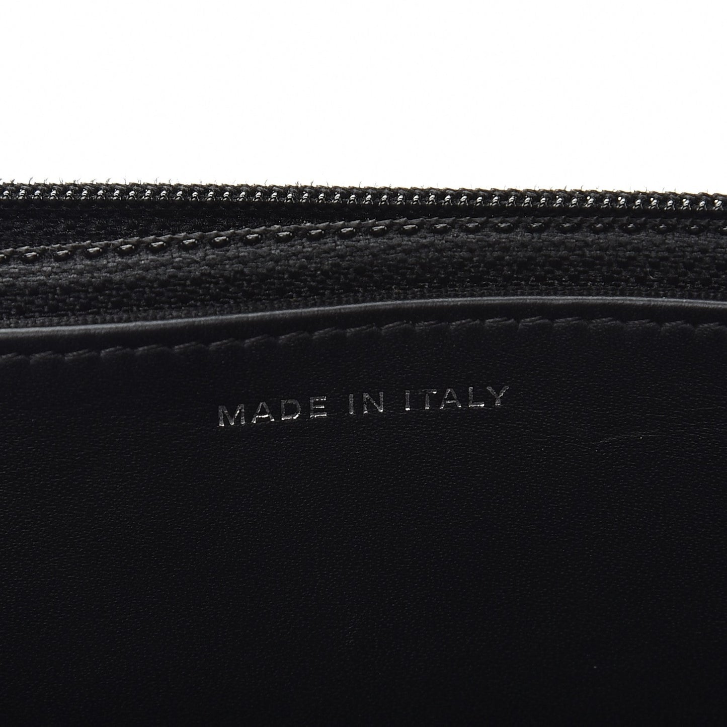 Patent Quilted Wallet On Chain WOC Black
