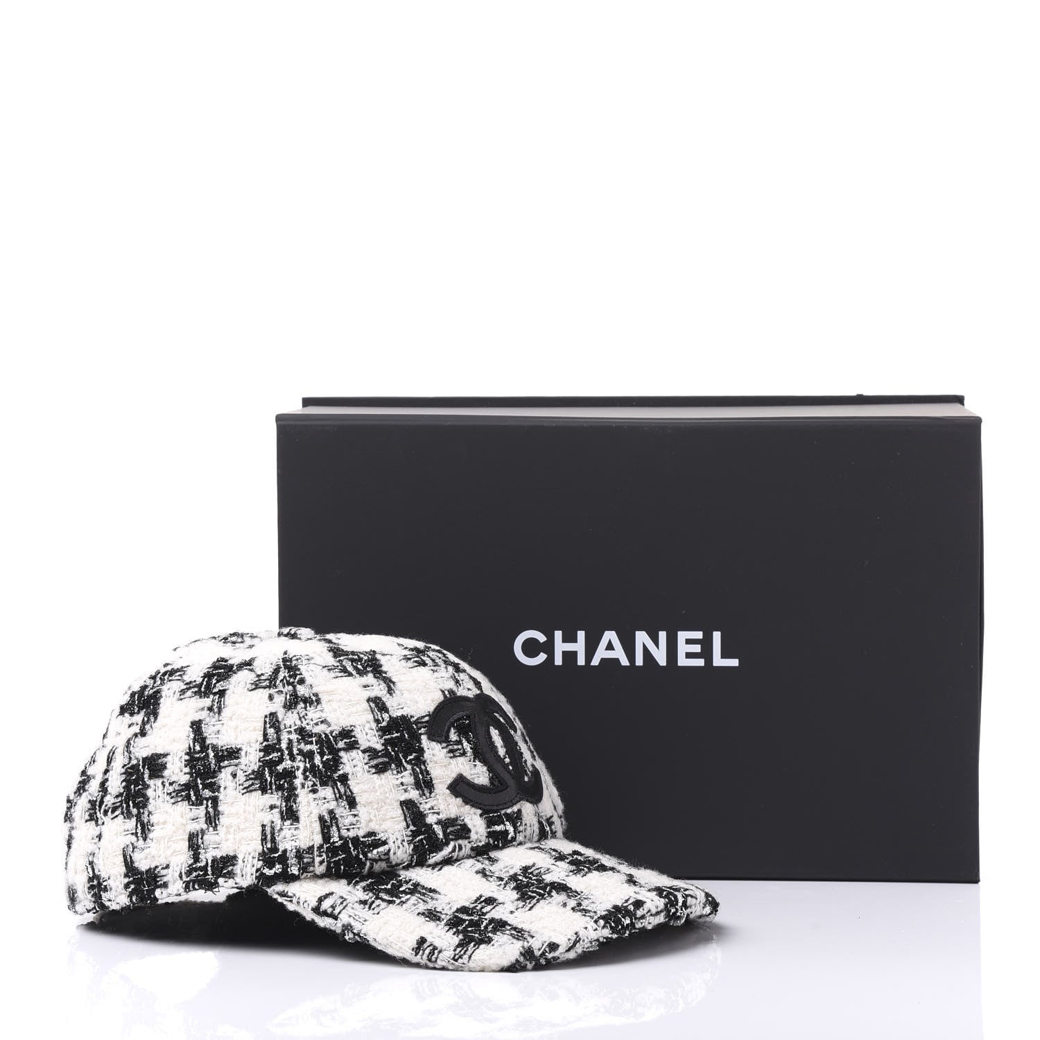 Chanel Tweed CC Cap Hat M Black White 7 of 7