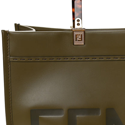 Fendi Vitello King Plexiglass Logo Embossed Medium Fendi Sunshine Shopper Tote Wood 9 of 9
