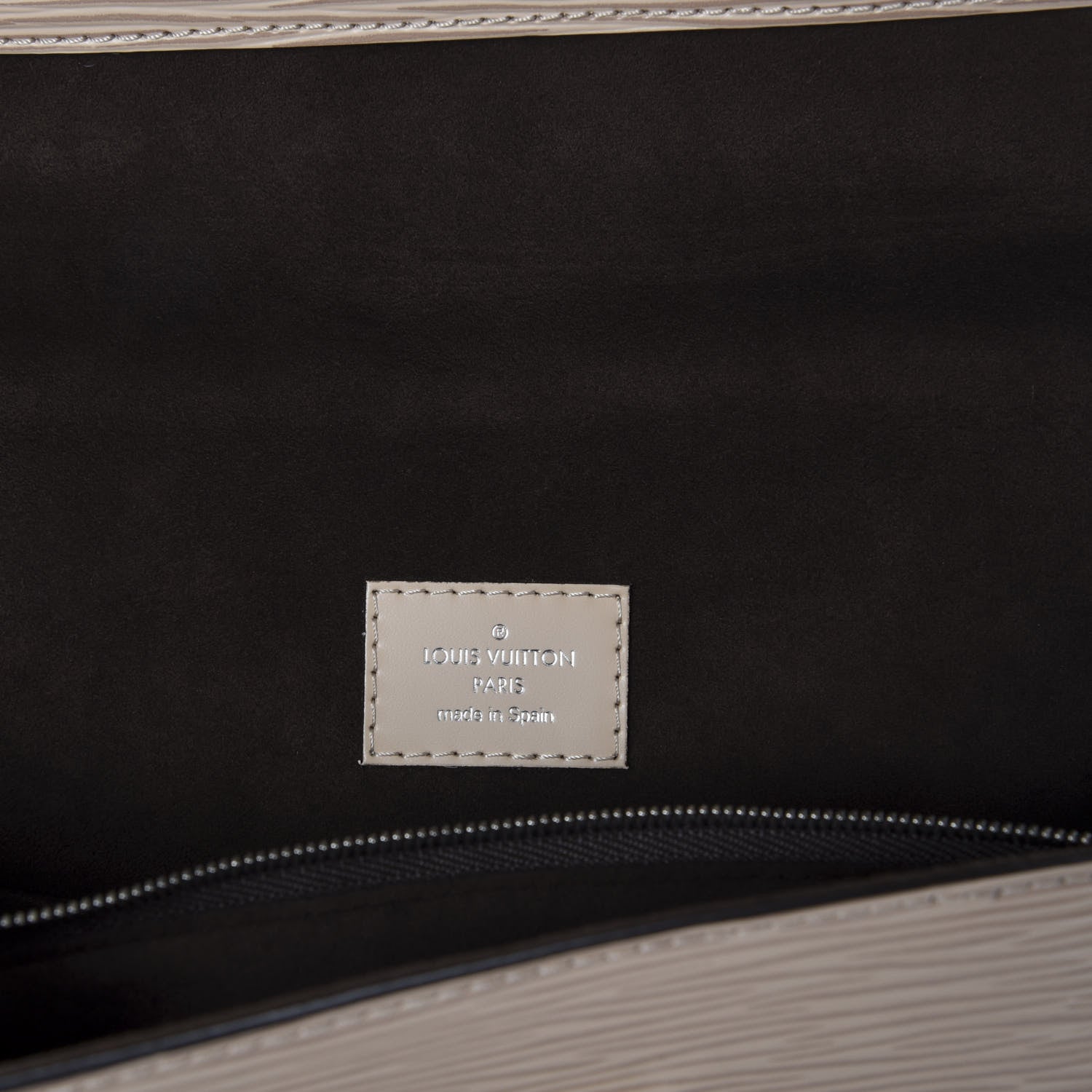 Louis Vuitton Epi Cluny BB Dune 7 of 10