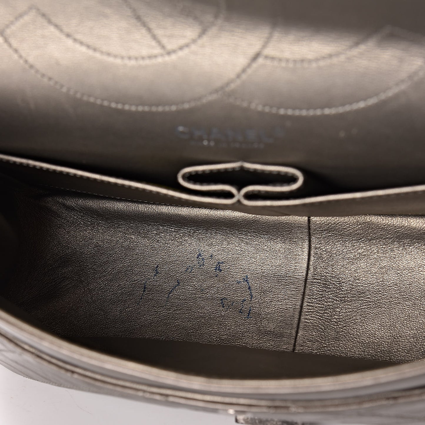 Aged Calfskin Quilted 2.55 Reissue 227 Flap Grey