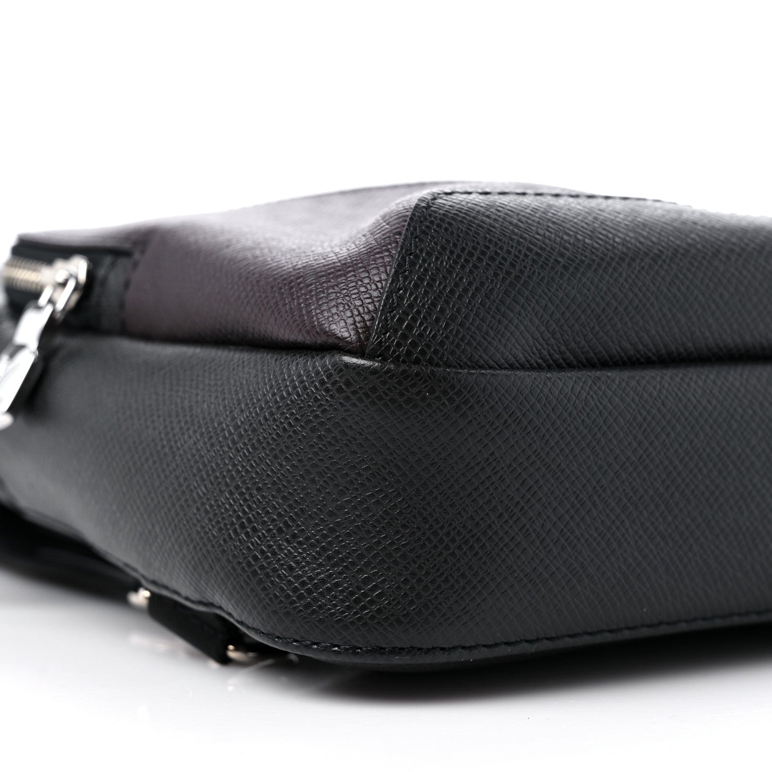 Louis Vuitton Taiga Tri-Color Avenue Sling Bag Ardoise 7 of 8