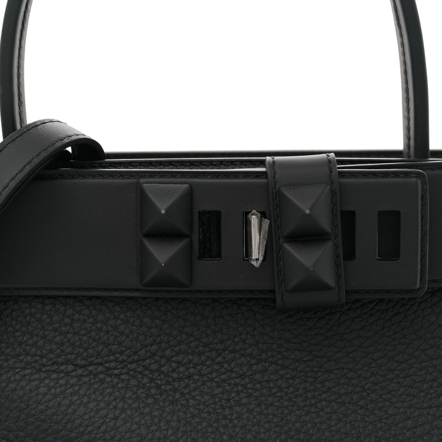 Togo Swift Medor Bag Black