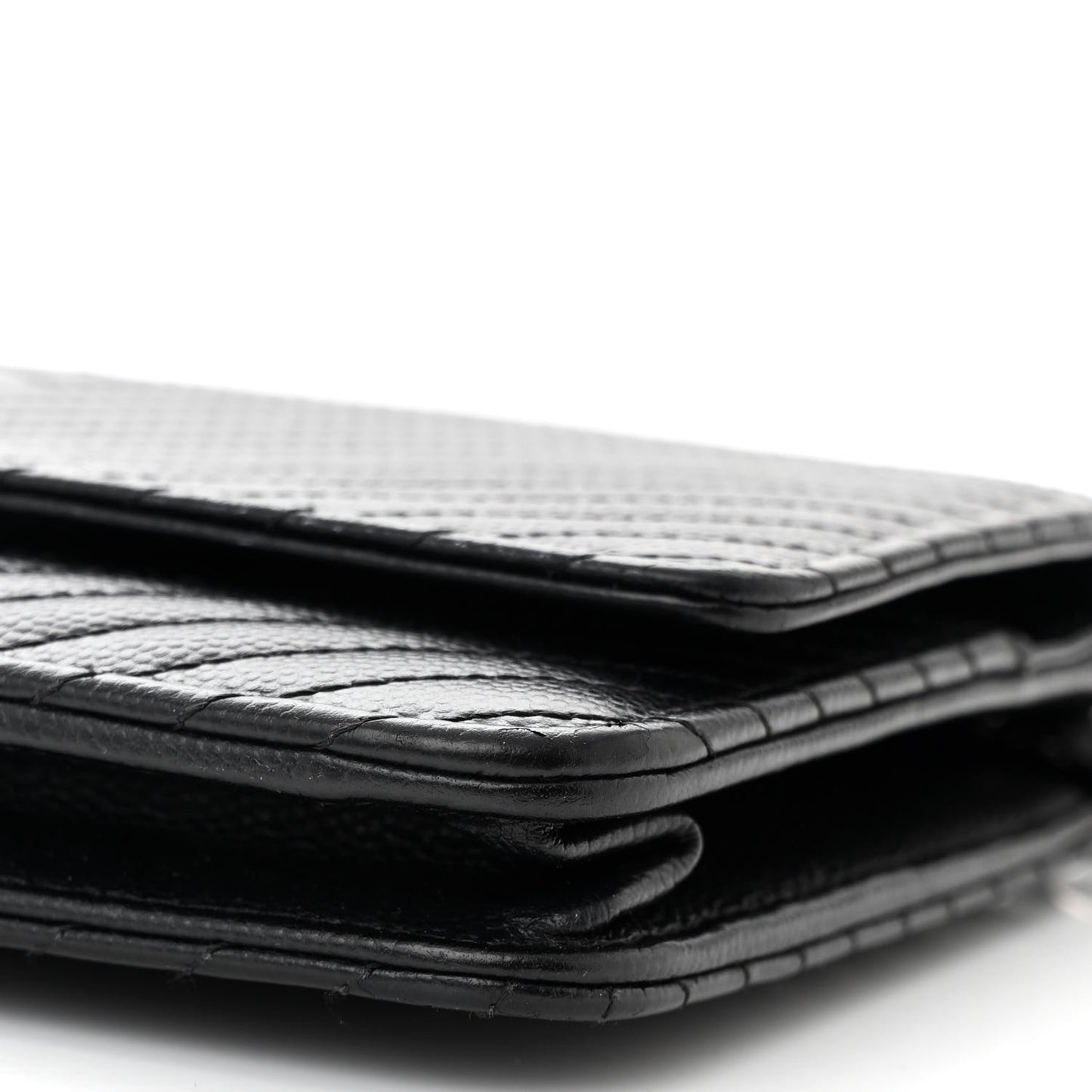 Caviar Chevron Quilted Wallet On Chain WOC Black