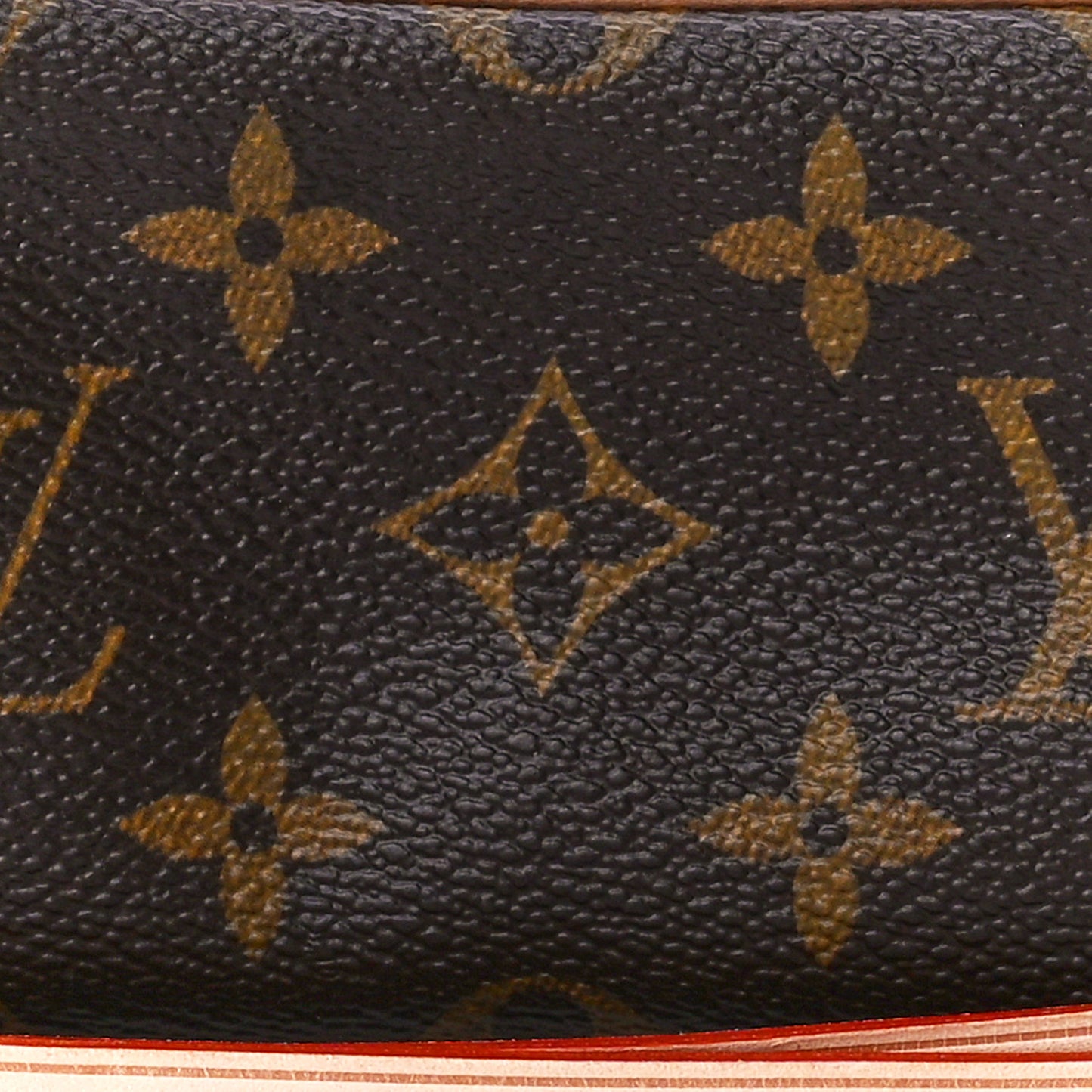 Monogram Wapity