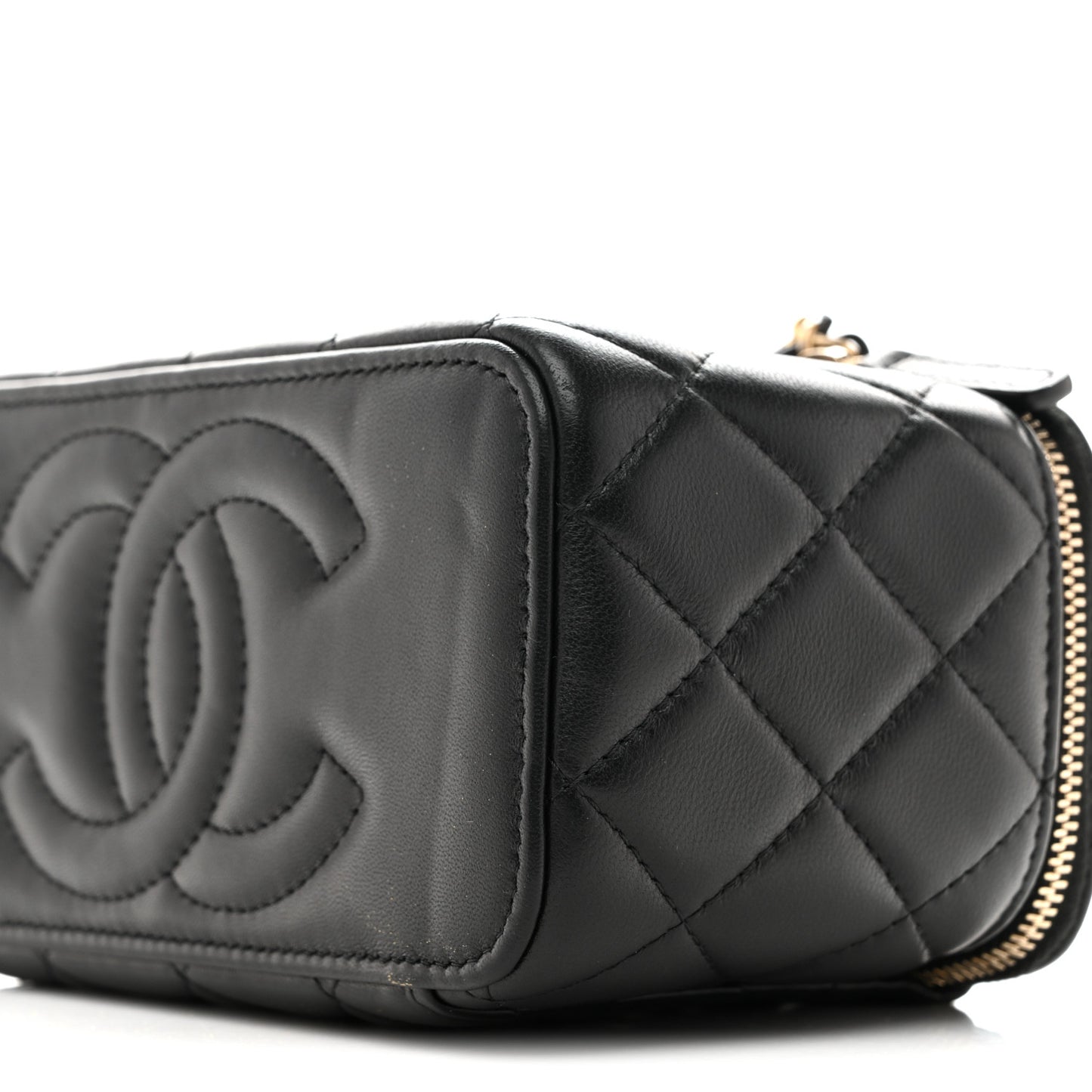 Lambskin Quilted Pearl Crush Small Vanity Case With Chain Black