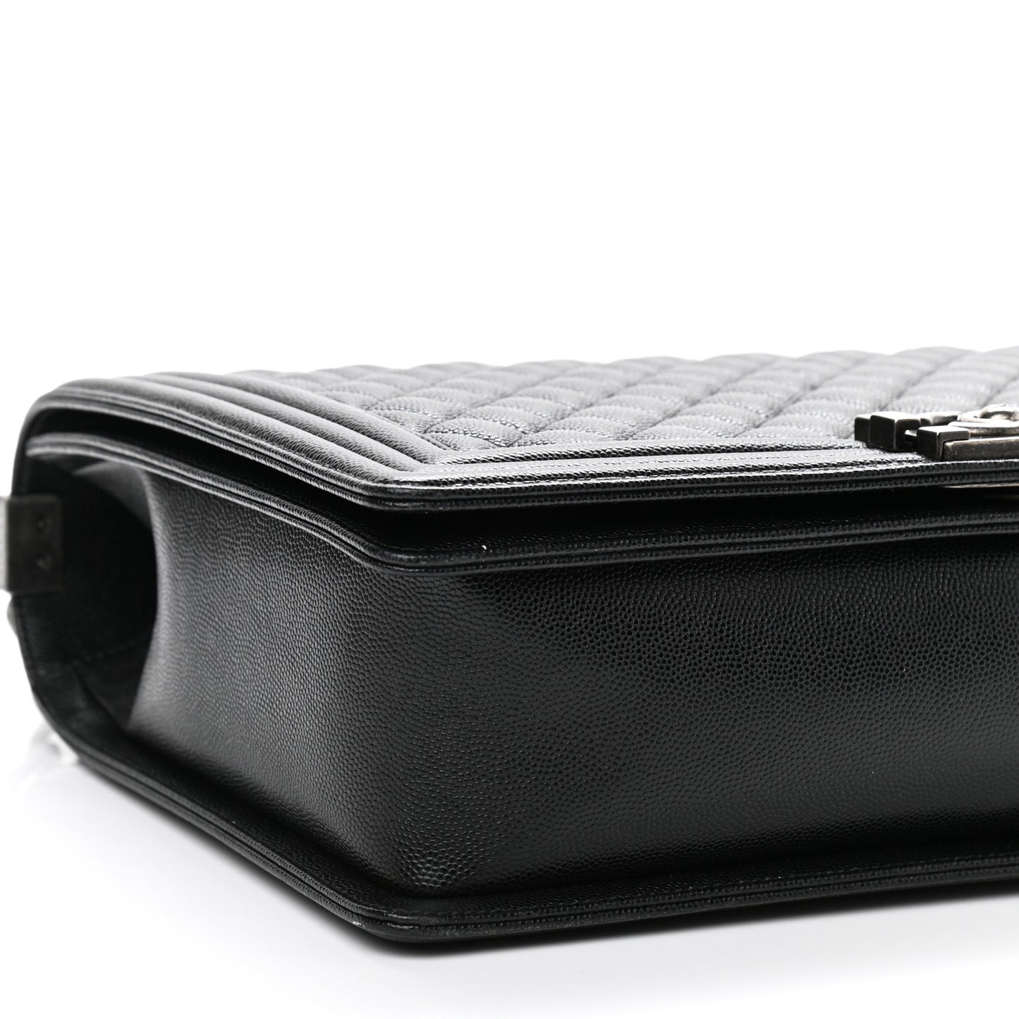 Caviar Quilted Large Boy Flap Black