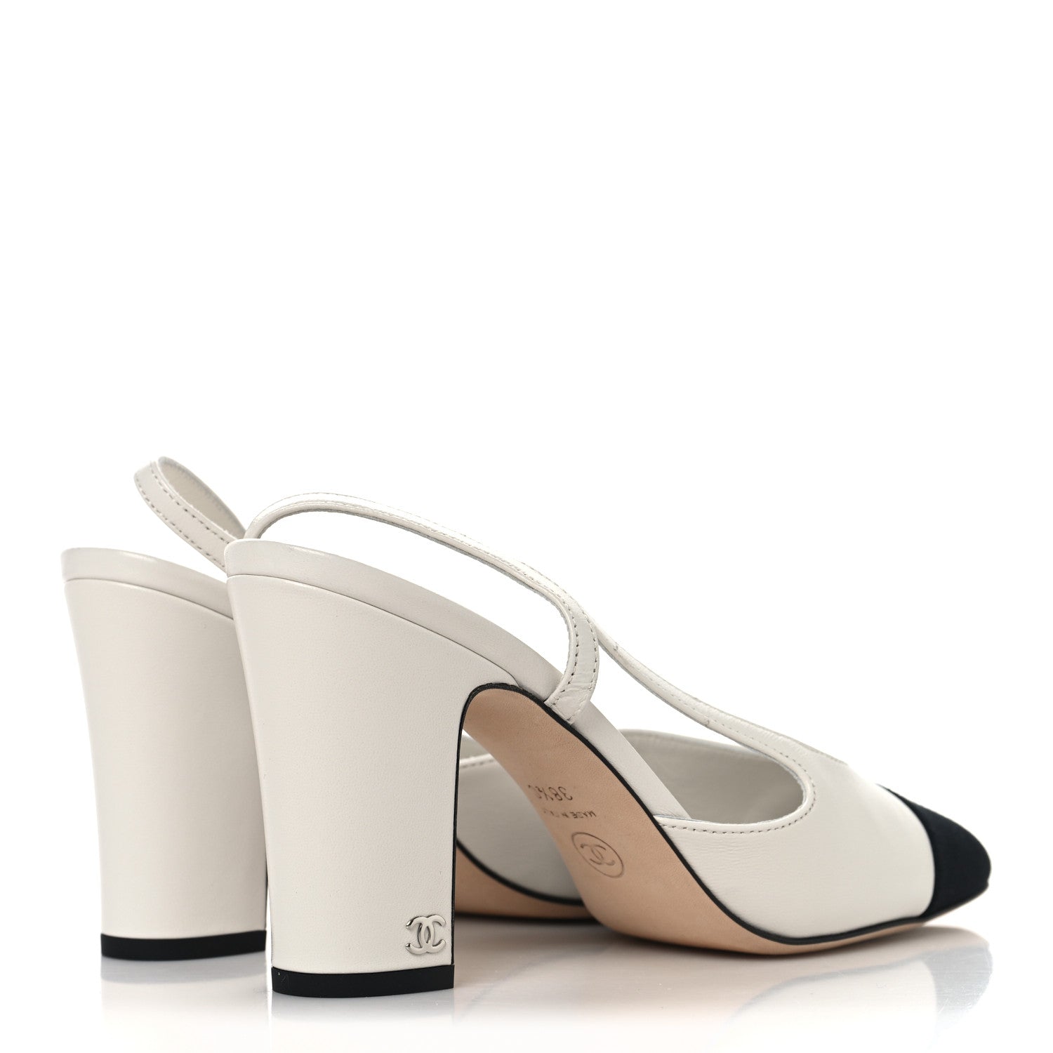 CHANELホワイトクラシックパンプス35 1/2 Chanel Lambskin Grosgrain Cap Toe CC Slingback Pumps 38.5 White