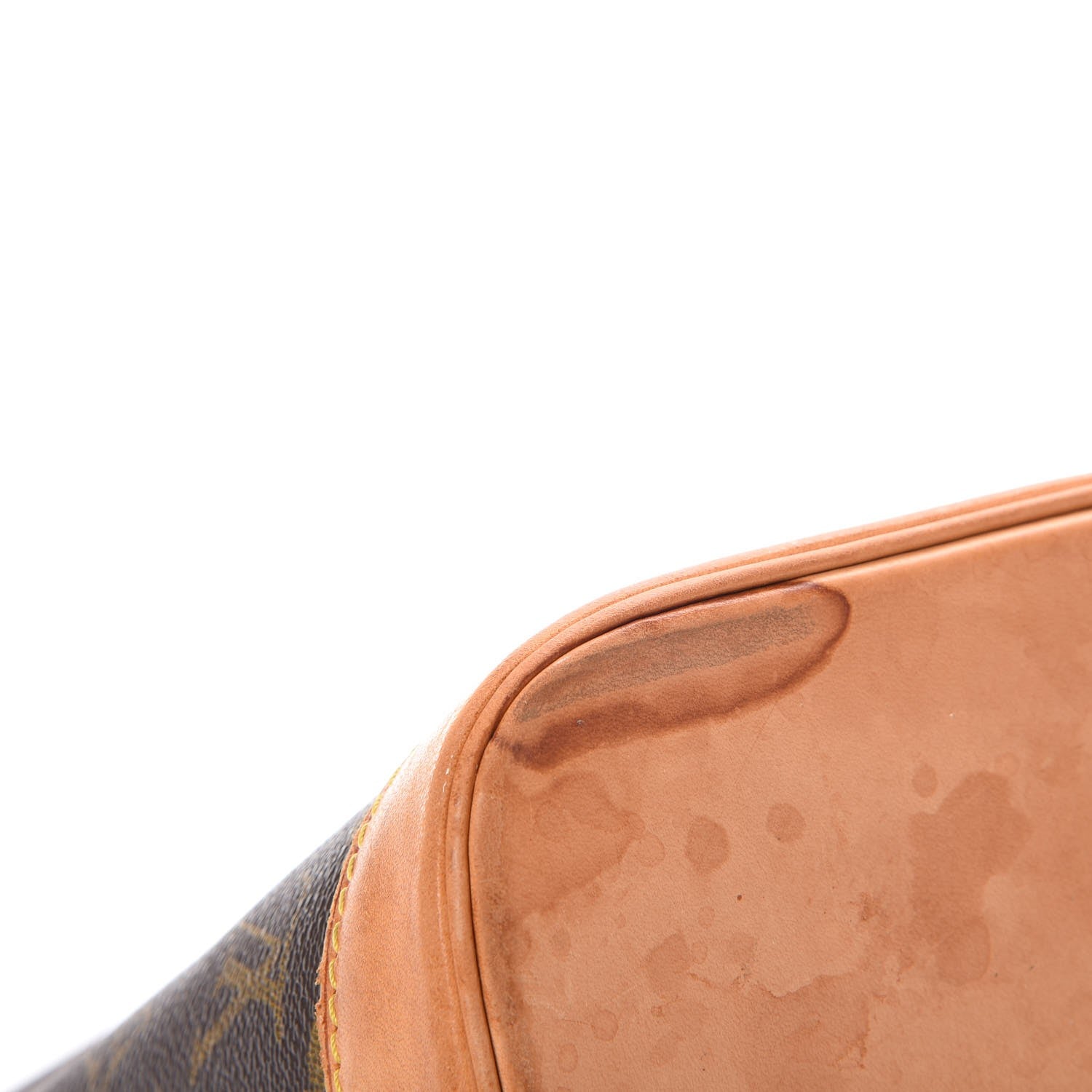 Louis Vuitton Monogram Alma PM 9 of 17