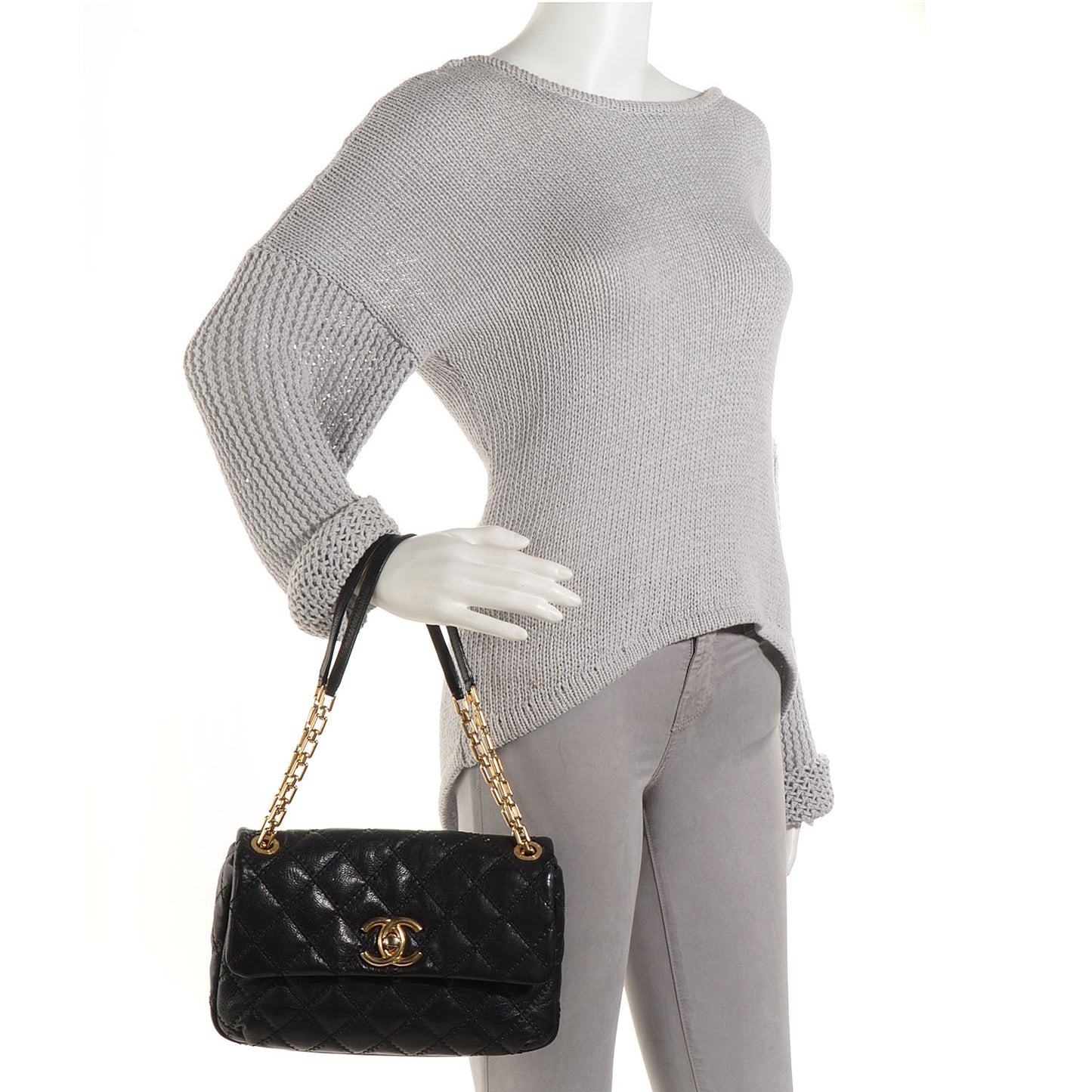 Calfskin Quilted Retro Chain Flap Black