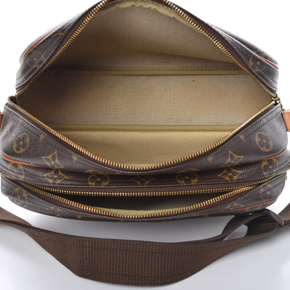 Louis Vuitton Monogram Reporter PM 6 of 9