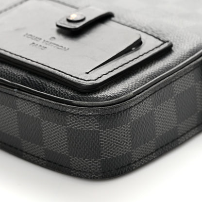 Louis Vuitton Damier Graphite Alpha Messenger Bag 9 of 25