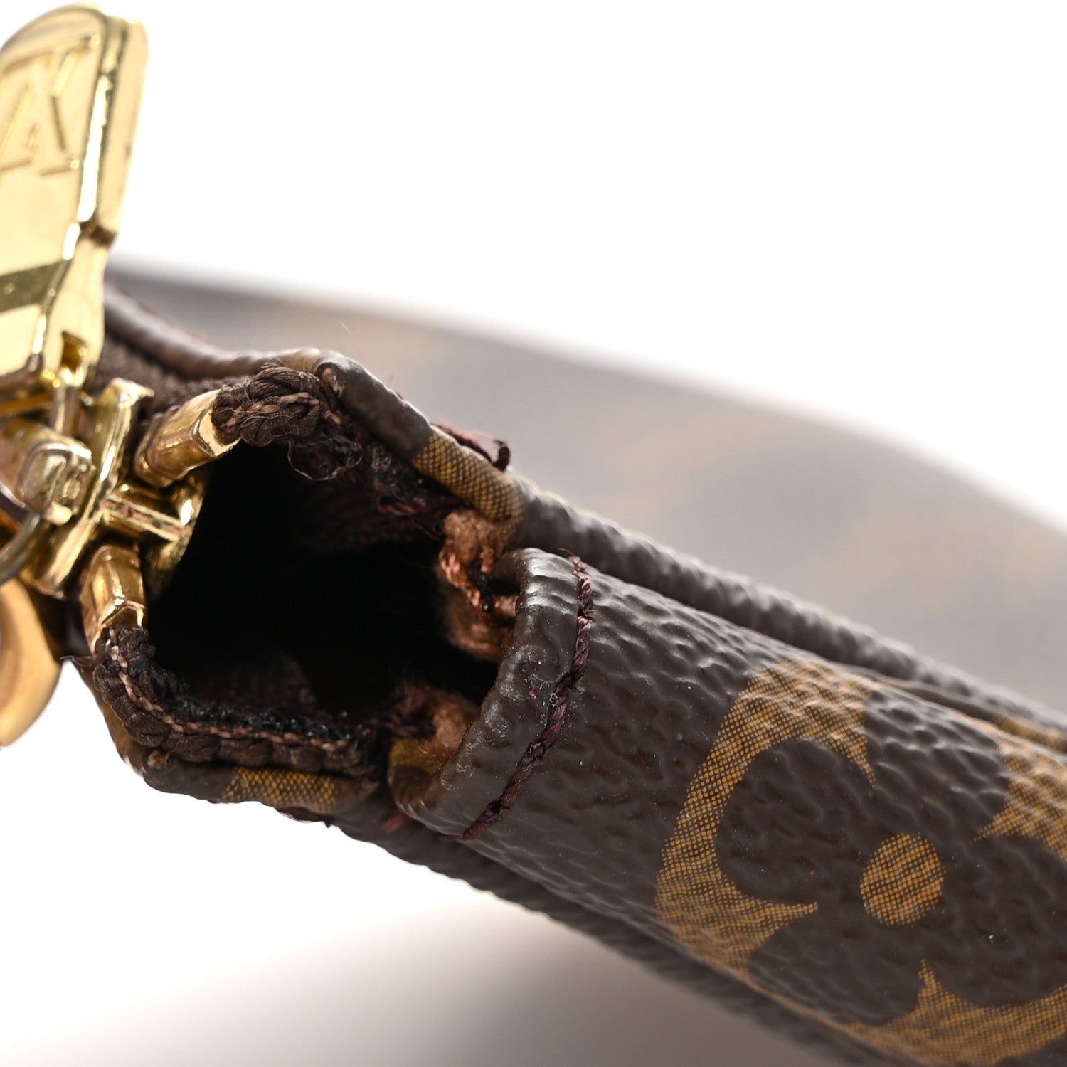 Louis Vuitton Monogram Pochette Accessories 12 of 13