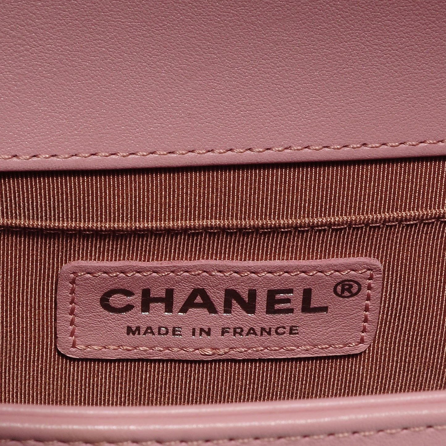 Lambskin Quilted Medium Boy Flap Light Pink