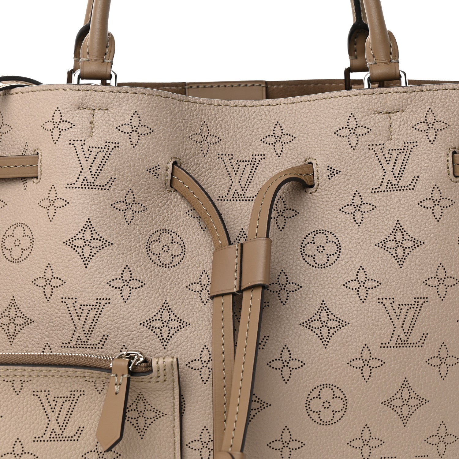 Louis Vuitton Mahina Girolata Galet 8 of 11