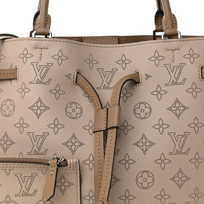 Louis Vuitton Mahina Girolata Galet 8 of 11