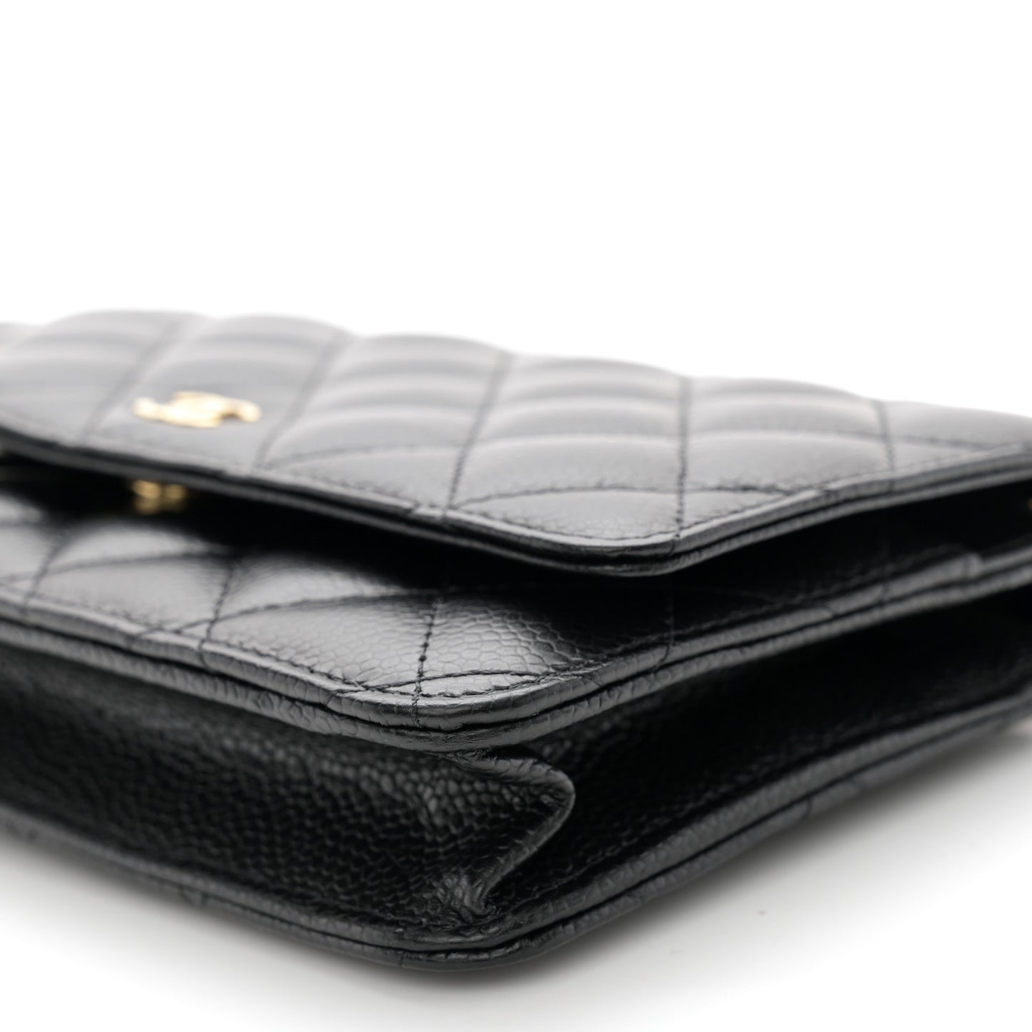 Caviar Quilted Wallet on Chain WOC Black