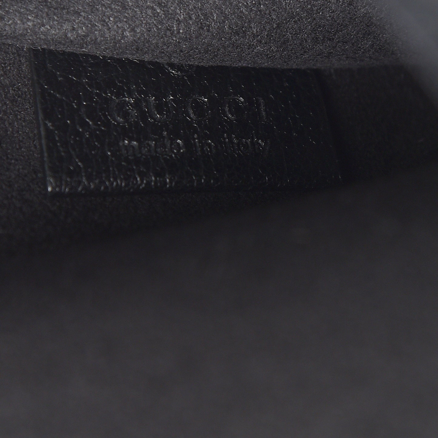Grained Calfskin Bee Star Portfolio Black