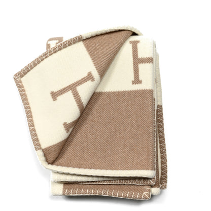 Hermes Wool Cashmere Avalon Baby Blanket Noisette Moyen White 2 of 3