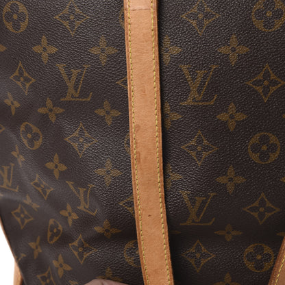 Louis Vuitton Monogram Cabas Mezzo 14 of 18