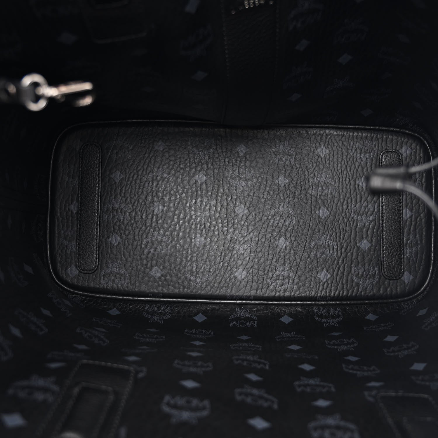 MCM Visetos Medium Liz Reversible Shopper Tote Black 7 of 16