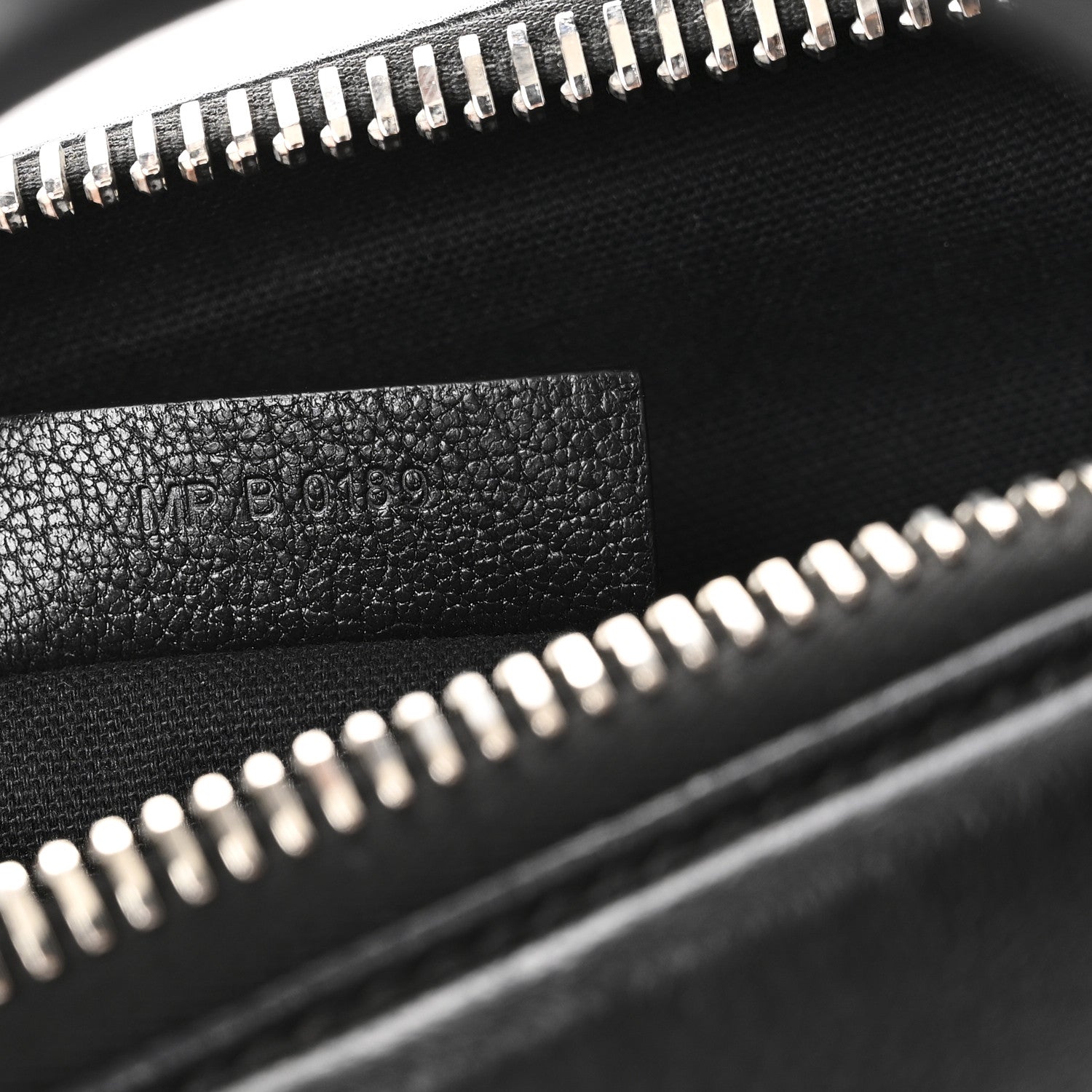 Givenchy Sugar Goatskin Small Antigona Black 7 of 10