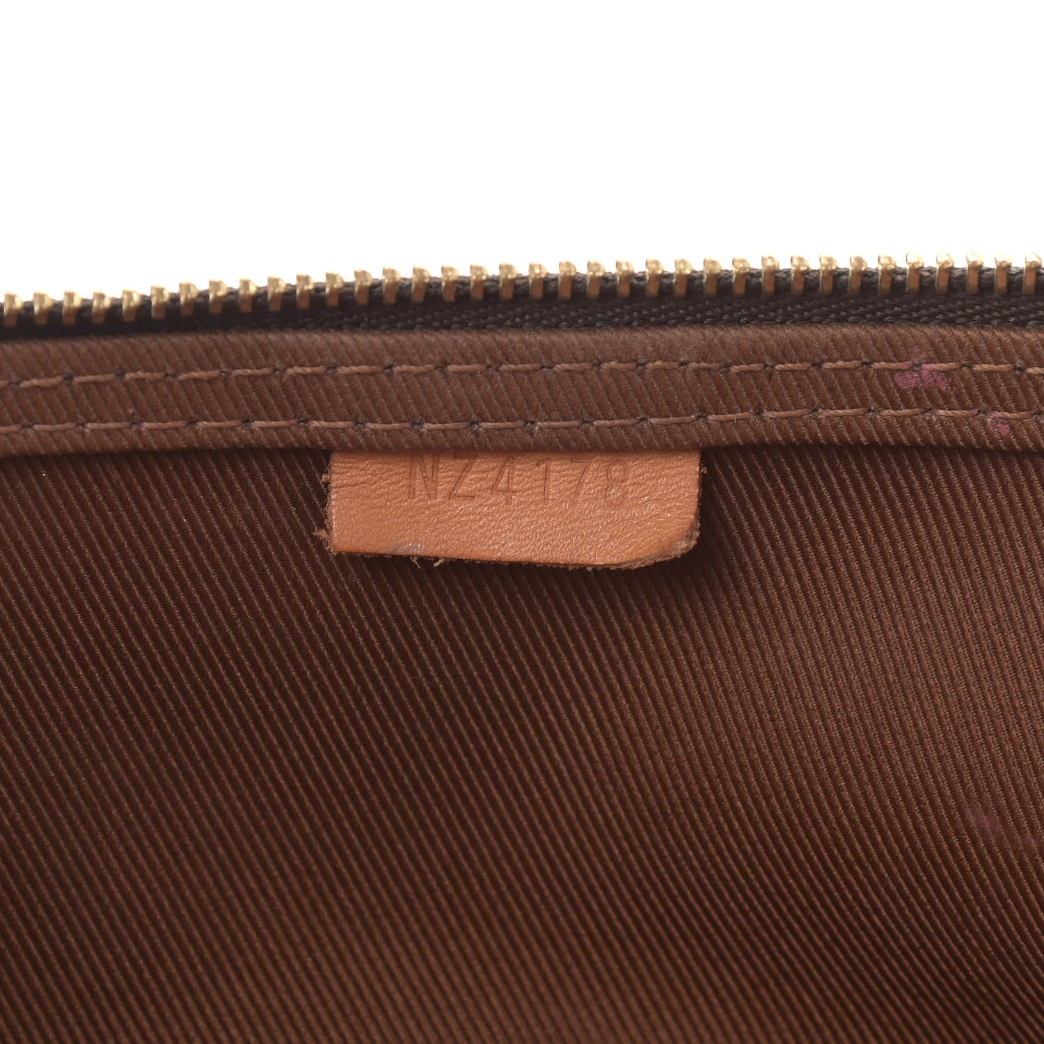 Louis Vuitton Monogram Packing Cube MM 7 of 14