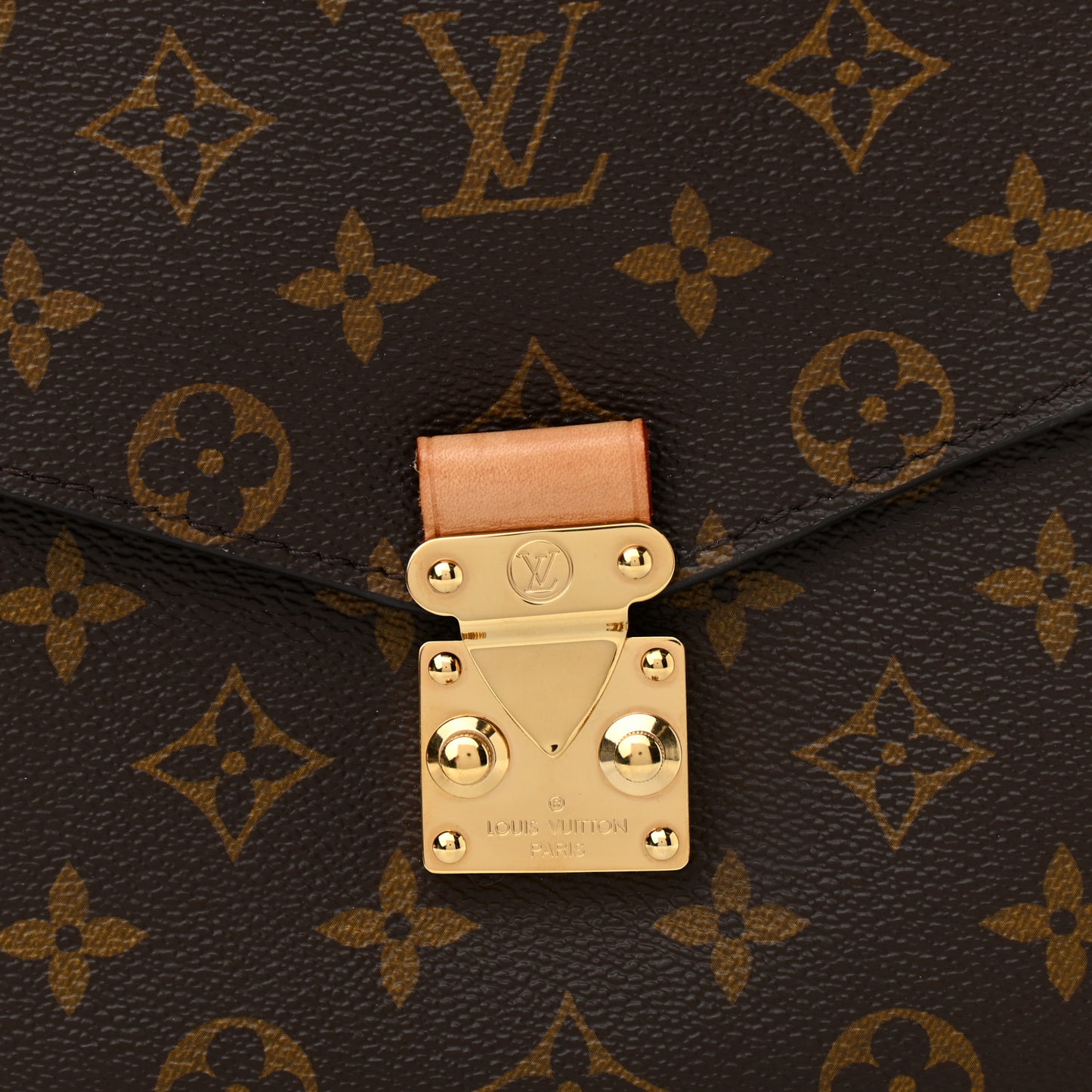 Monogram Pochette Metis